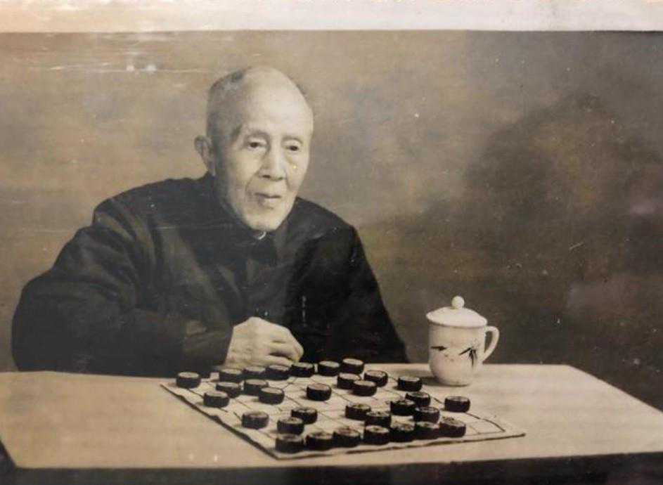 1939年，中国棋王和周总理下棋，不分胜负，总理：我在延安是亚军